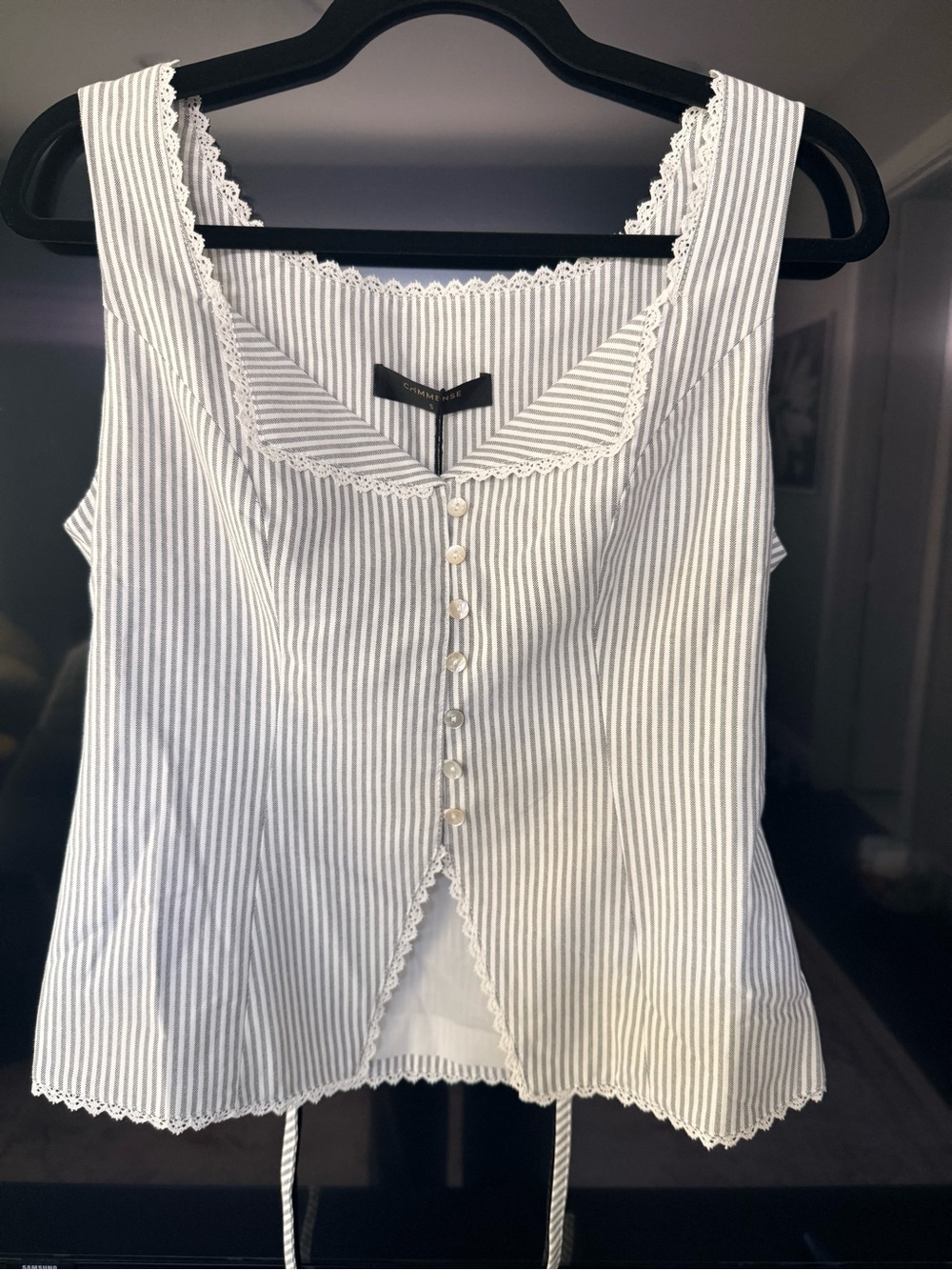 Commense Striped White Button-Front Lace Trim Tank Top - Picture 2 of 10